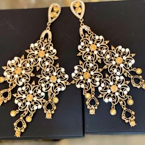 Long Chandelier earrings Swarovski Crystal